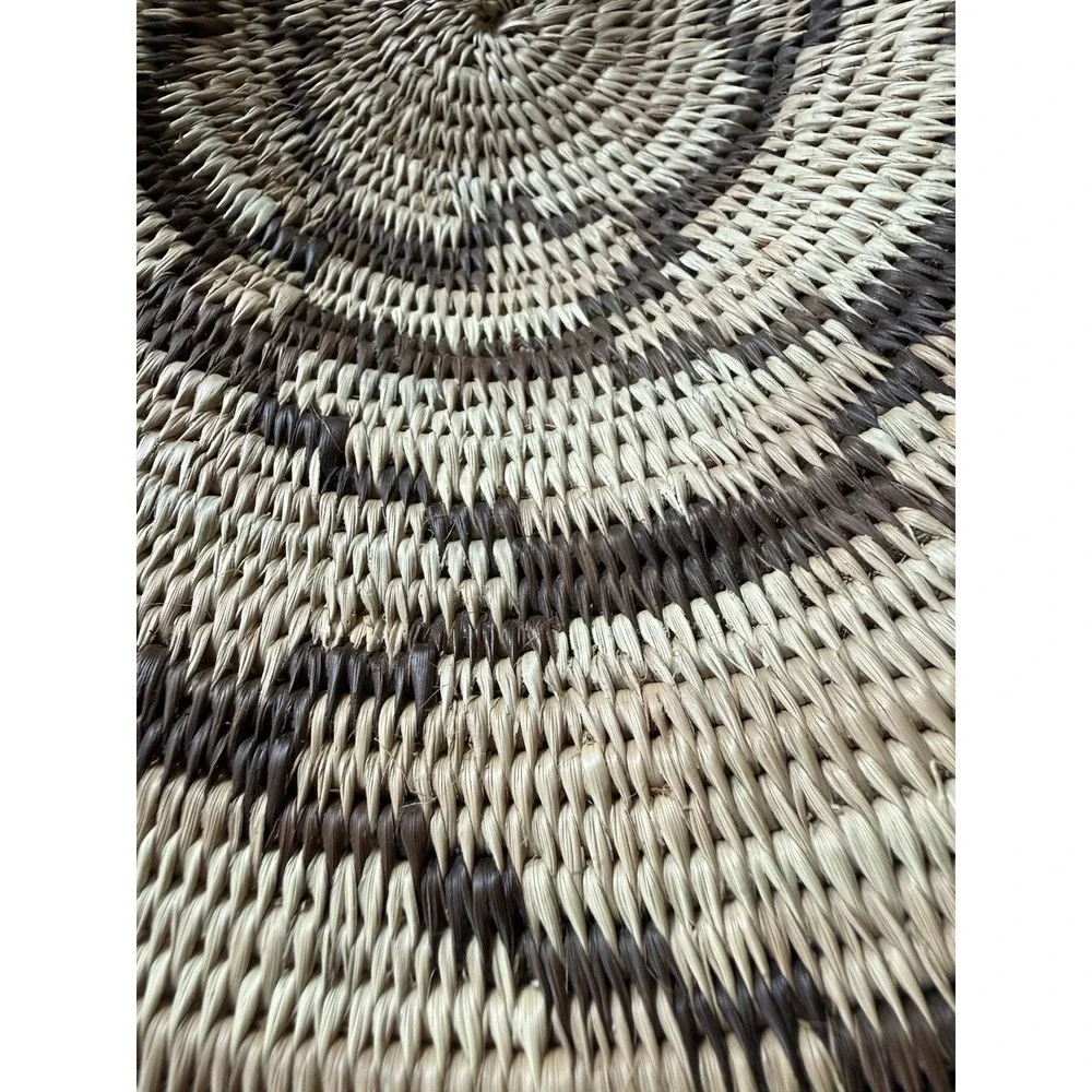 MEDIUM SIZE VINTAGE WOVEN COILED BASKET Farmhouse Boho